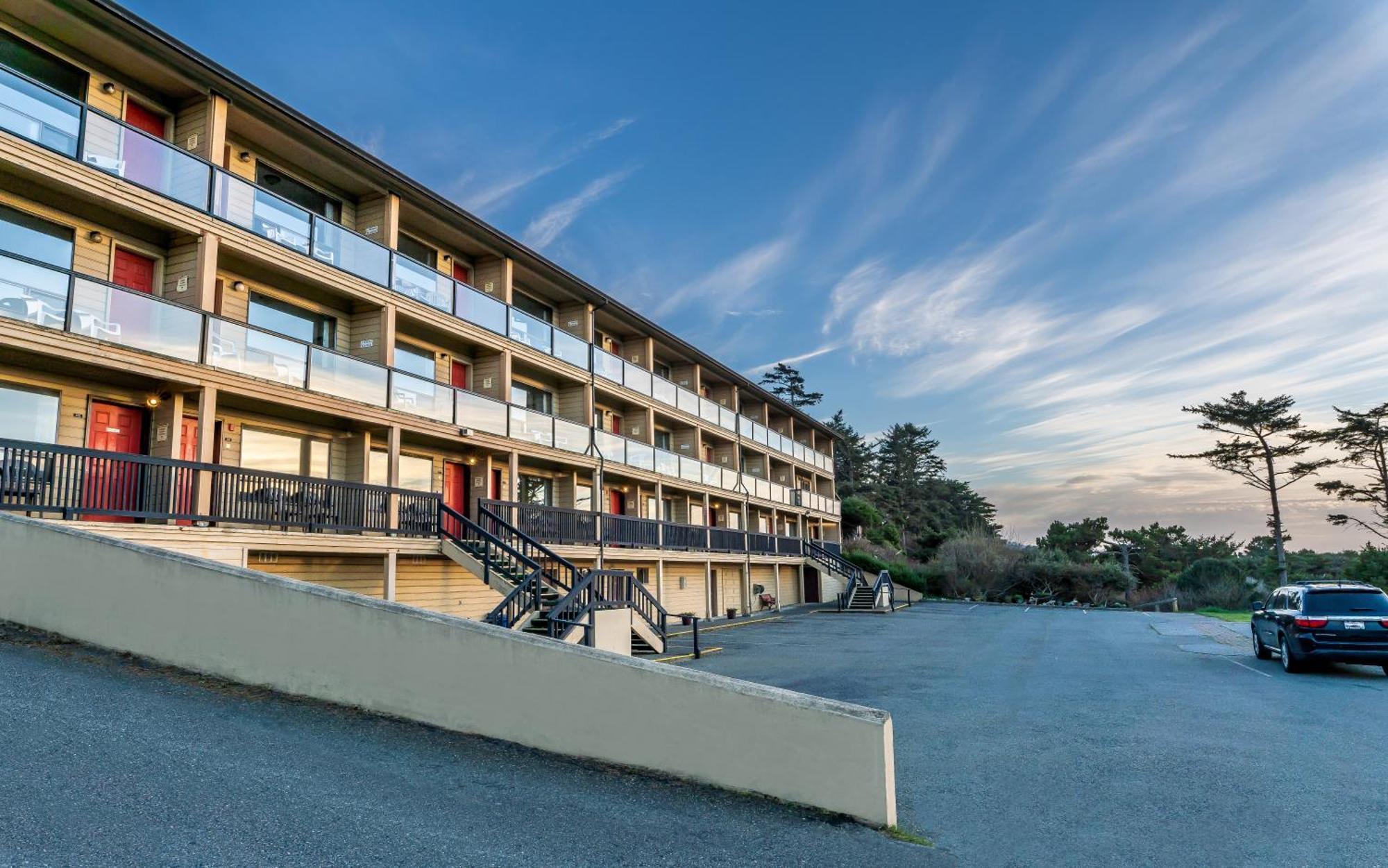Gold Beach Inn Eksteriør billede